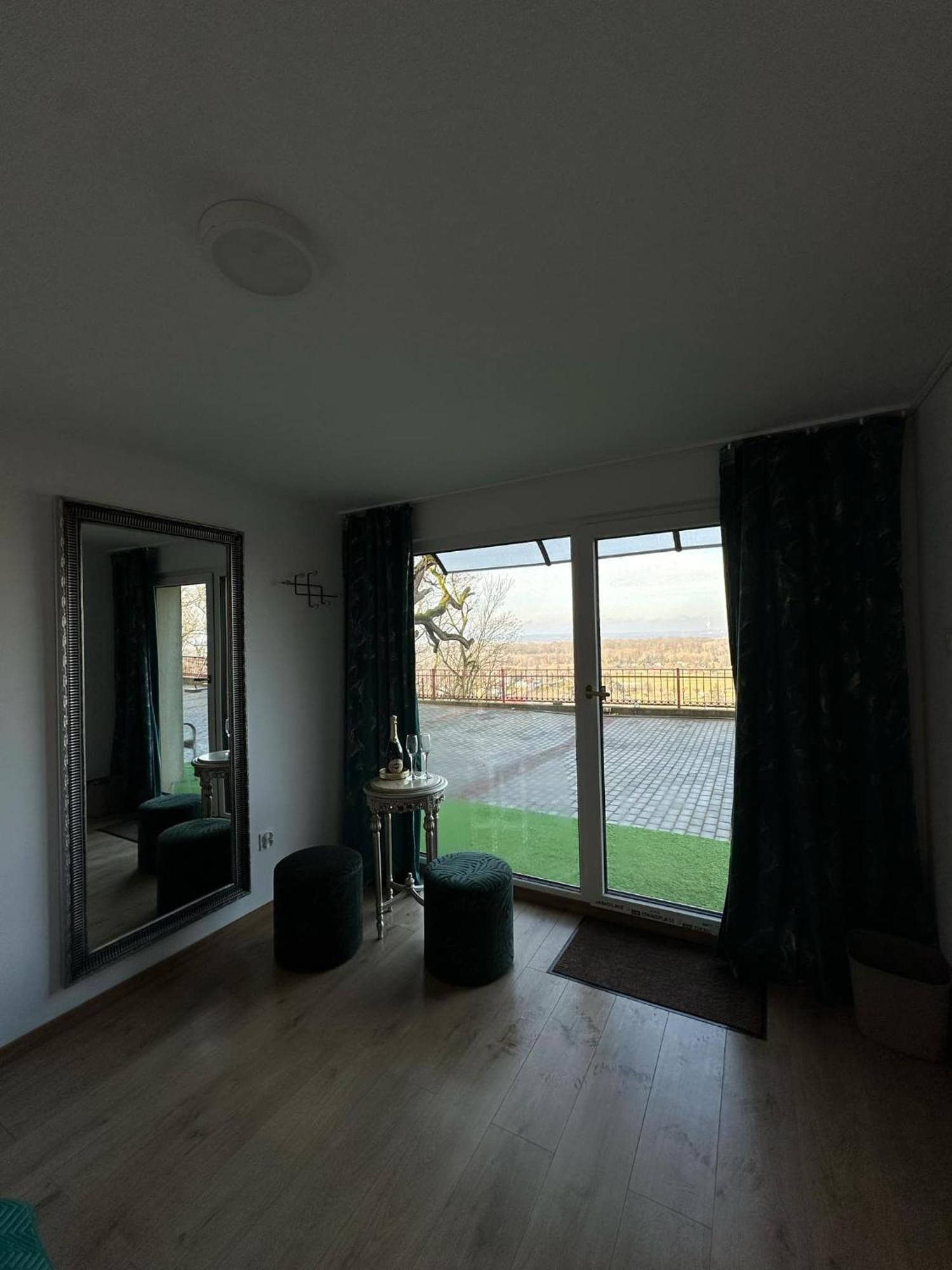 Apartament Bena Ze Zjawiskowym Tarasem Widokowym Chełmno Екстериор снимка